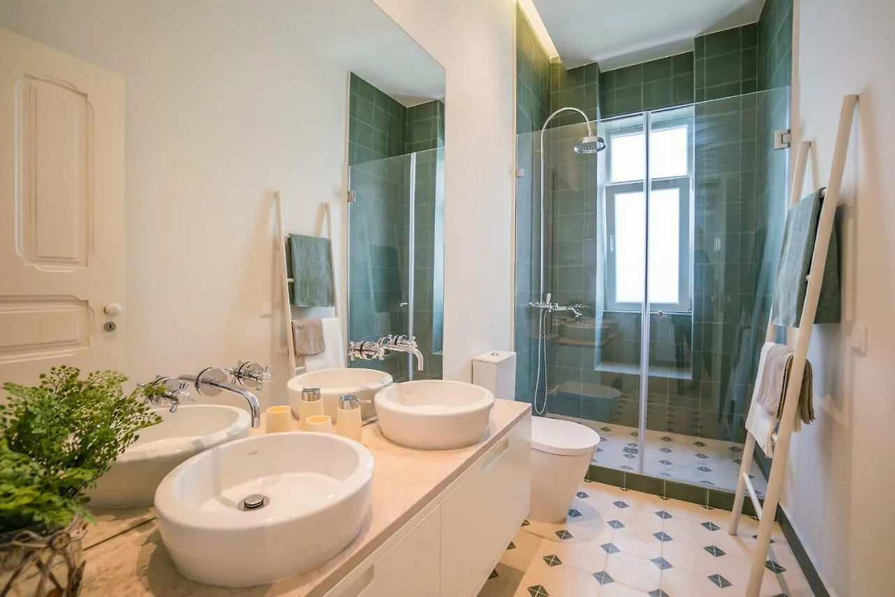 Stylish Apartment Near Av. Liberdade Lisbon